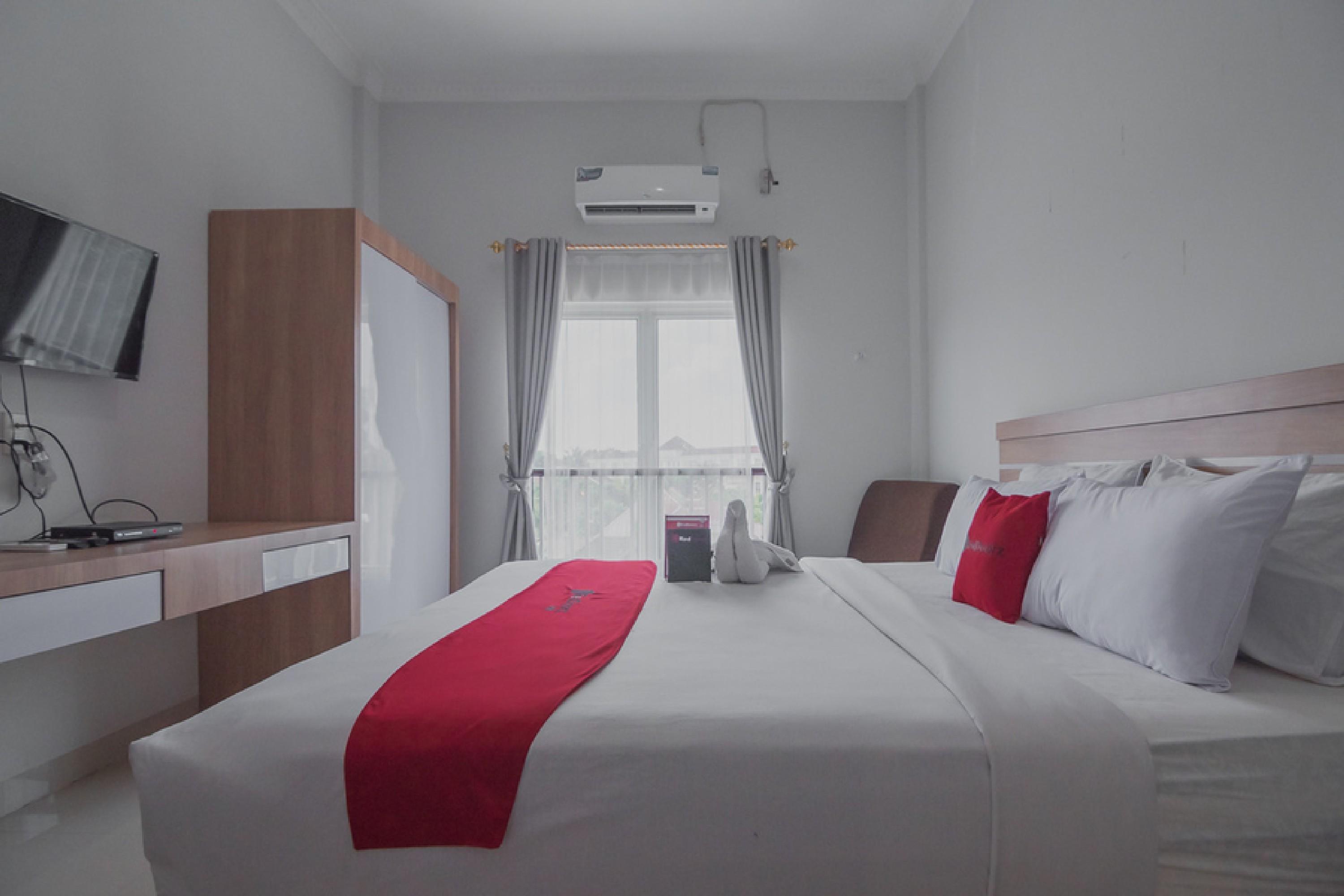Reddoorz Near Hermes Place Polonia 2* Medan